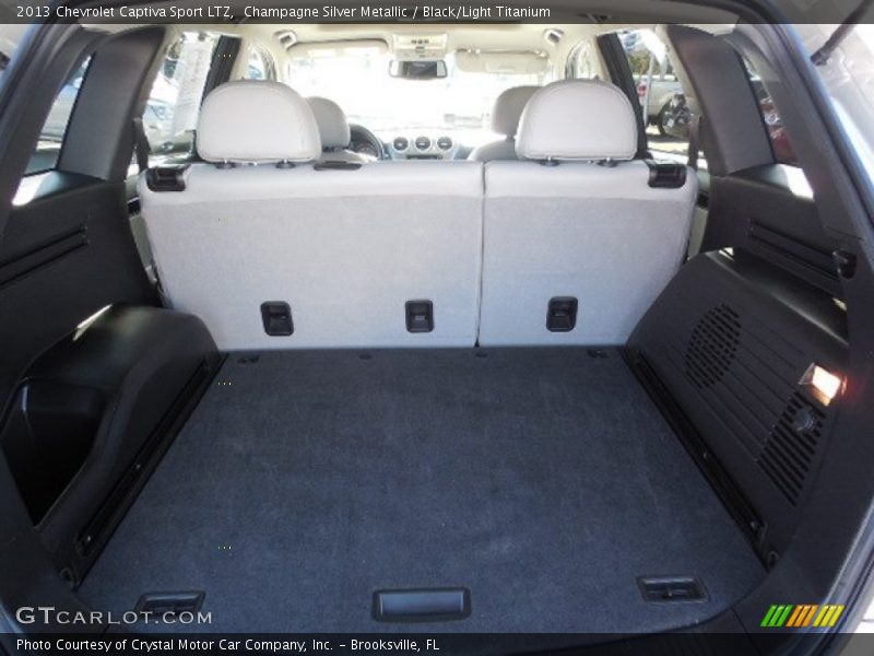 Champagne Silver Metallic / Black/Light Titanium 2013 Chevrolet Captiva Sport LTZ