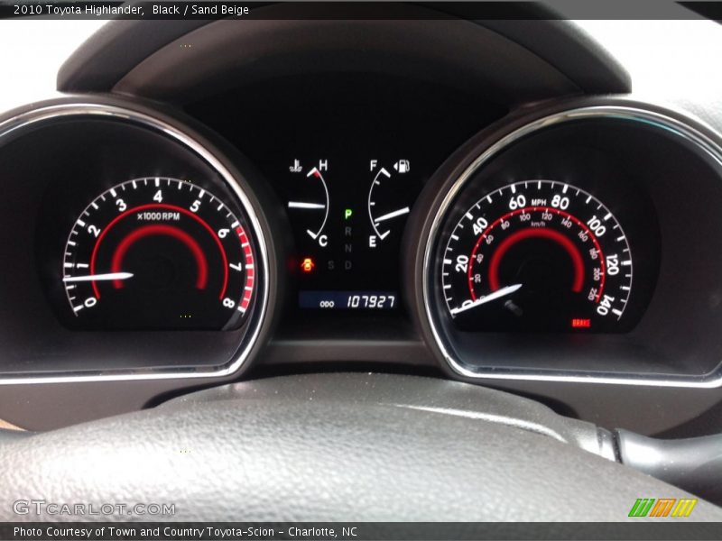 Black / Sand Beige 2010 Toyota Highlander