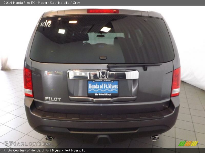 Modern Steel Metallic / Gray 2014 Honda Pilot EX