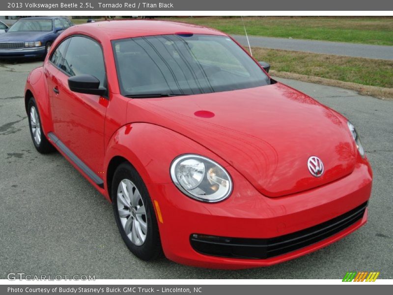 Front 3/4 View of 2013 Beetle 2.5L