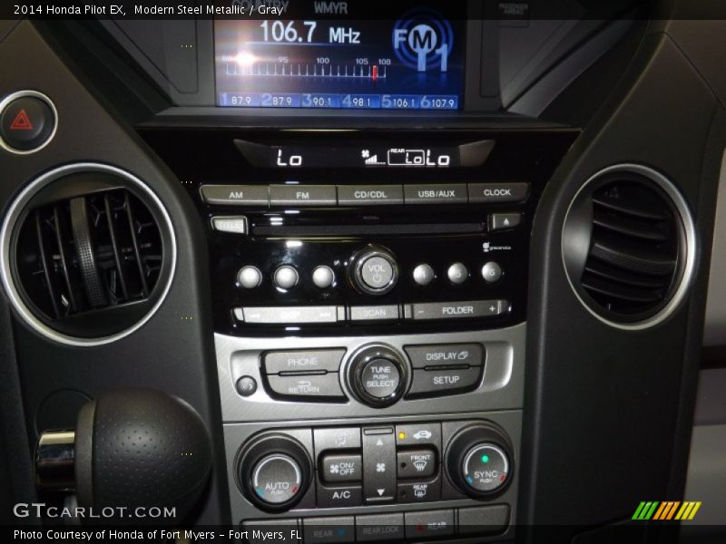 Modern Steel Metallic / Gray 2014 Honda Pilot EX