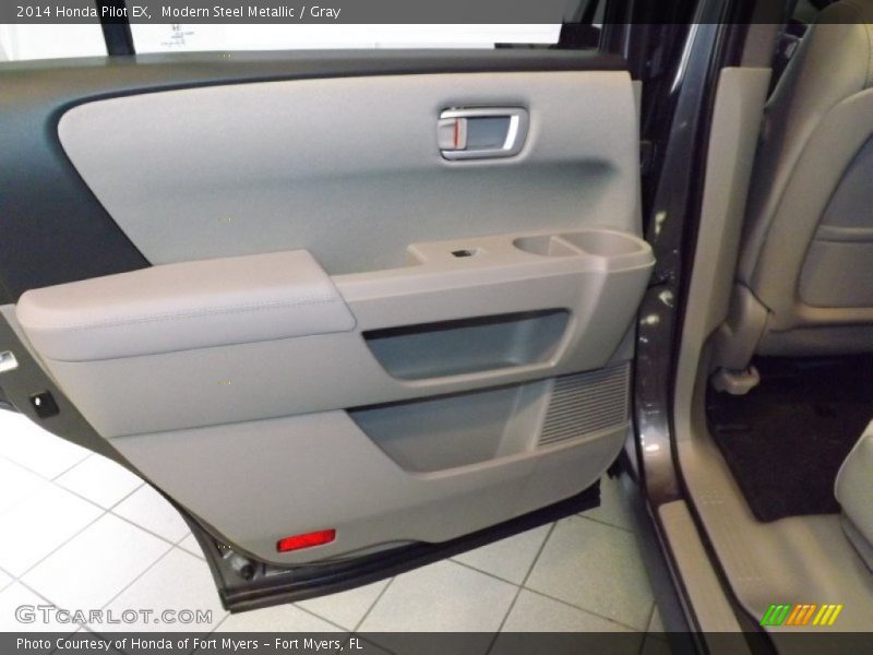 Modern Steel Metallic / Gray 2014 Honda Pilot EX
