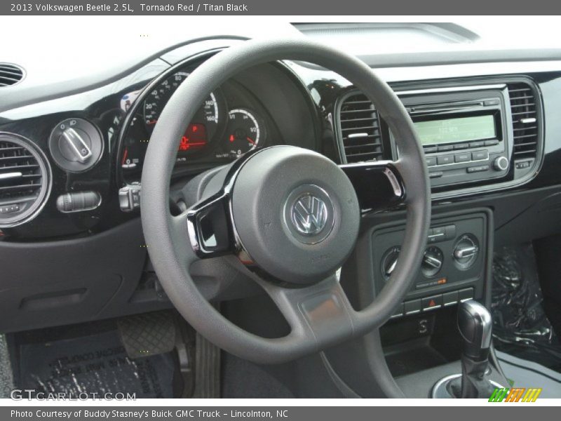 Dashboard of 2013 Beetle 2.5L