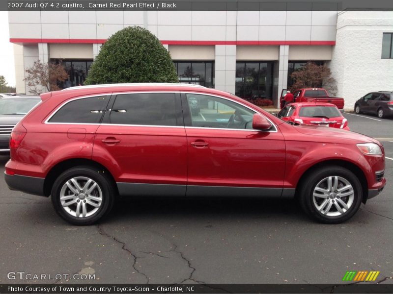  2007 Q7 4.2 quattro Garnet Red Pearl Effect