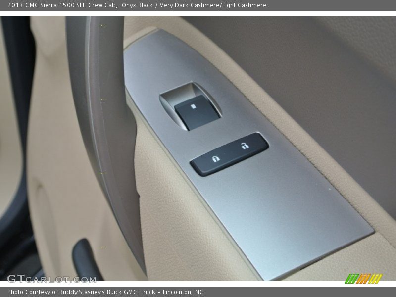 Onyx Black / Very Dark Cashmere/Light Cashmere 2013 GMC Sierra 1500 SLE Crew Cab