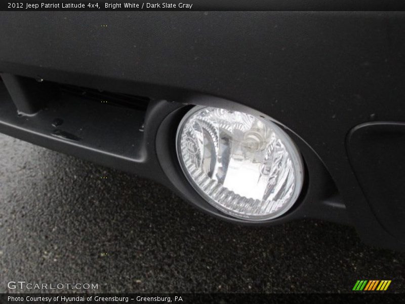 Bright White / Dark Slate Gray 2012 Jeep Patriot Latitude 4x4