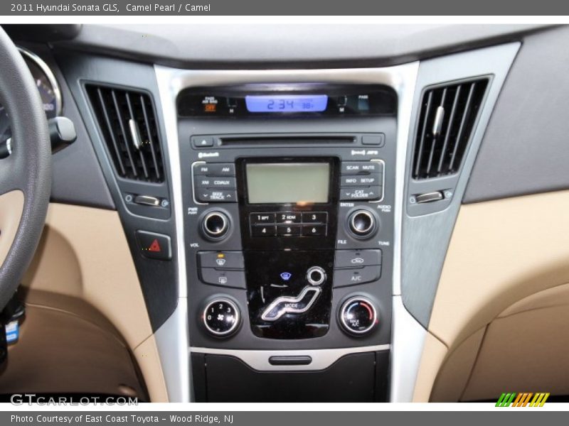 Camel Pearl / Camel 2011 Hyundai Sonata GLS