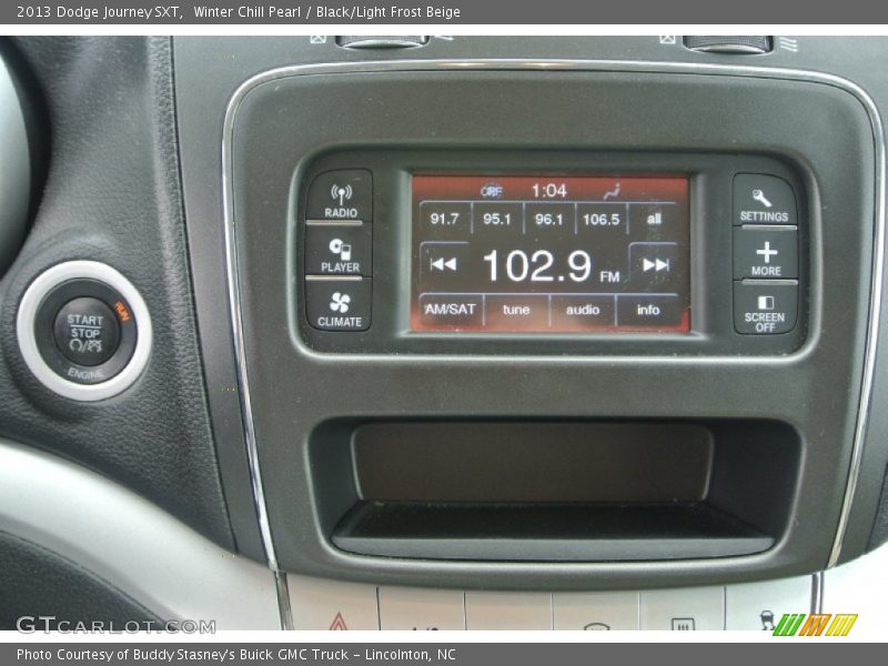 Winter Chill Pearl / Black/Light Frost Beige 2013 Dodge Journey SXT