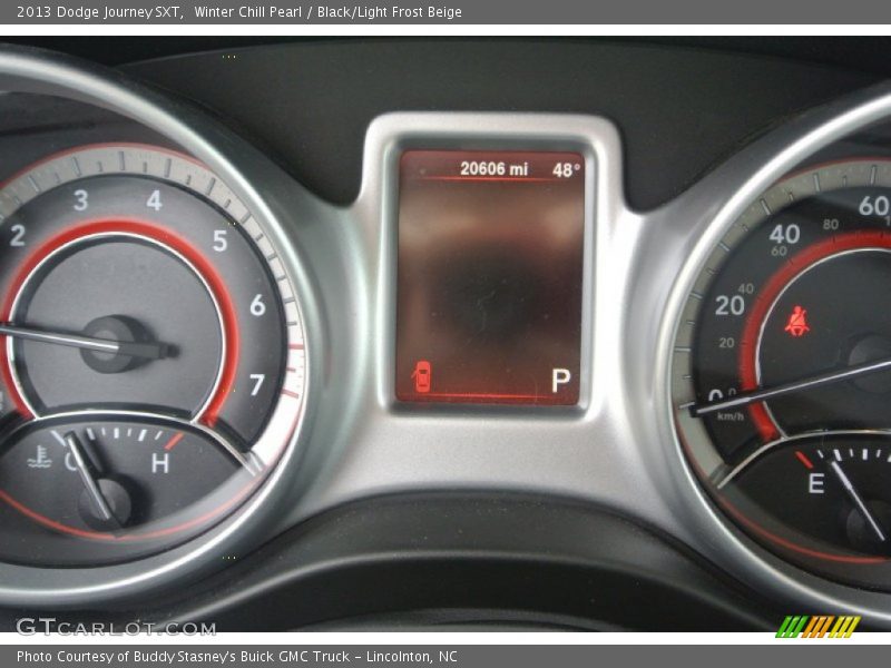 Winter Chill Pearl / Black/Light Frost Beige 2013 Dodge Journey SXT