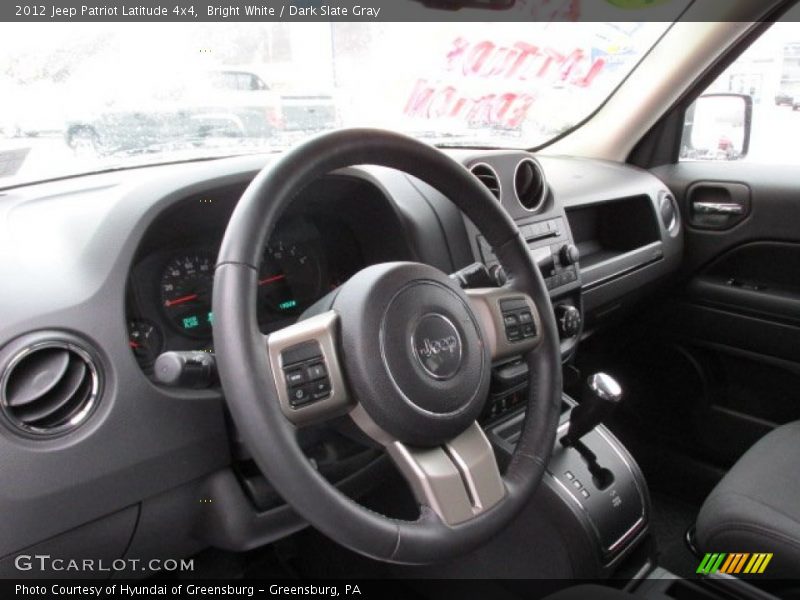 Bright White / Dark Slate Gray 2012 Jeep Patriot Latitude 4x4