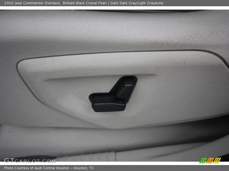 Brilliant Black Crystal Pearl / Dark Slate Gray/Light Graystone 2009 Jeep Commander Overland