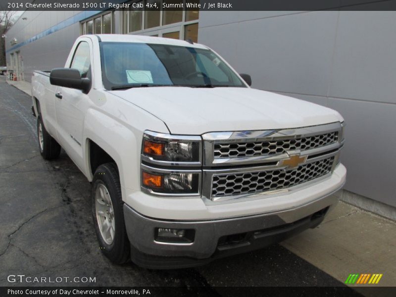 Front 3/4 View of 2014 Silverado 1500 LT Regular Cab 4x4