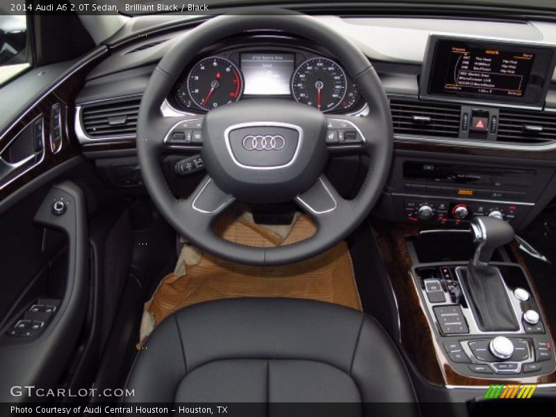 Dashboard of 2014 A6 2.0T Sedan