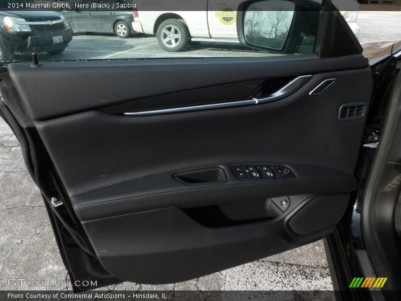 Nero (Black) / Sabbia 2014 Maserati Ghibli