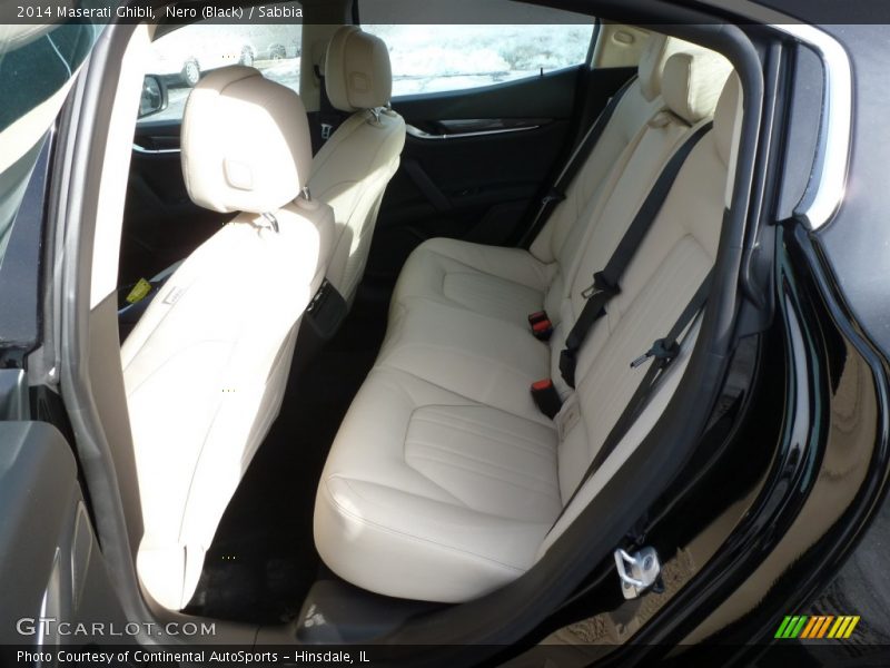 Nero (Black) / Sabbia 2014 Maserati Ghibli