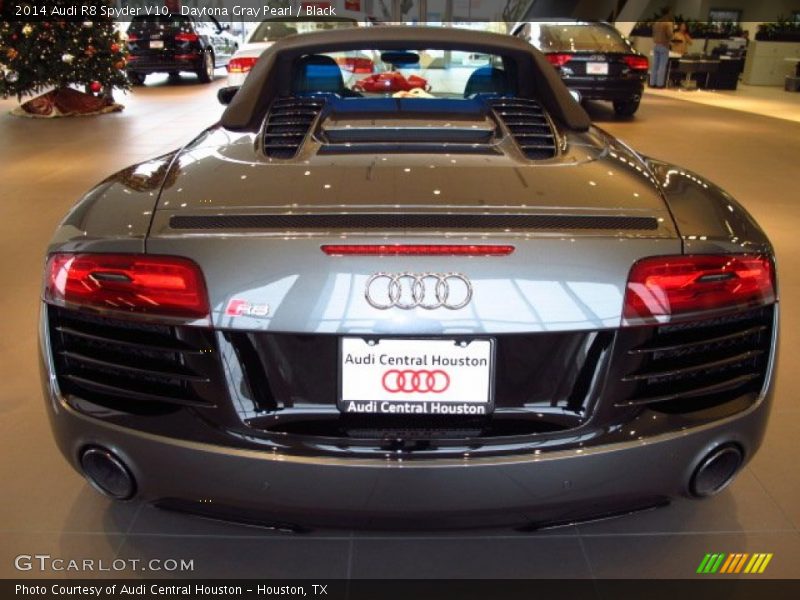 Daytona Gray Pearl / Black 2014 Audi R8 Spyder V10