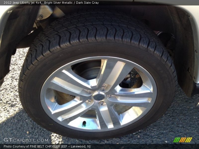 Bright Silver Metallic / Dark Slate Gray 2012 Jeep Liberty Jet 4x4
