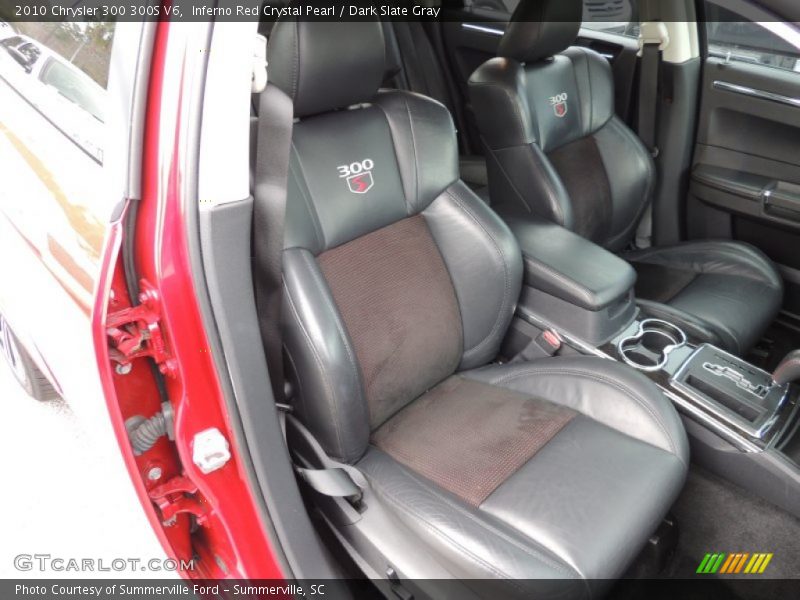 Inferno Red Crystal Pearl / Dark Slate Gray 2010 Chrysler 300 300S V6
