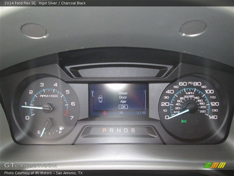 Ingot Silver / Charcoal Black 2014 Ford Flex SE