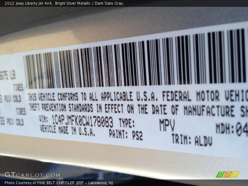 Bright Silver Metallic / Dark Slate Gray 2012 Jeep Liberty Jet 4x4