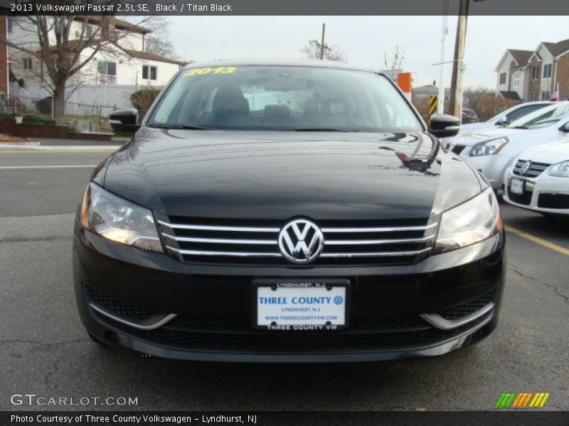 Black / Titan Black 2013 Volkswagen Passat 2.5L SE