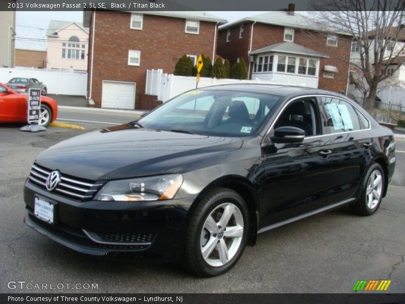 Black / Titan Black 2013 Volkswagen Passat 2.5L SE