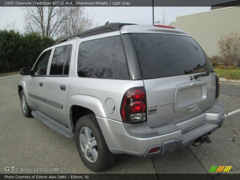 Silverstone Metallic / Light Gray 2005 Chevrolet TrailBlazer EXT LS 4x4
