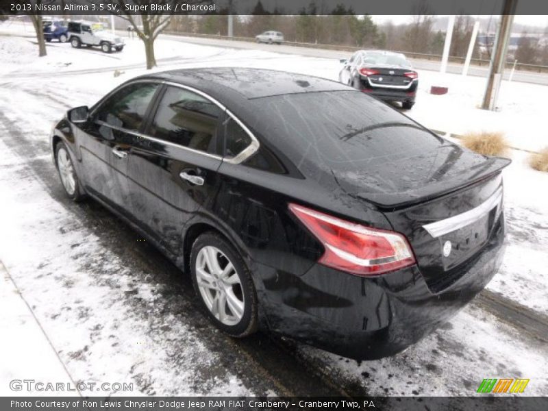 Super Black / Charcoal 2013 Nissan Altima 3.5 SV