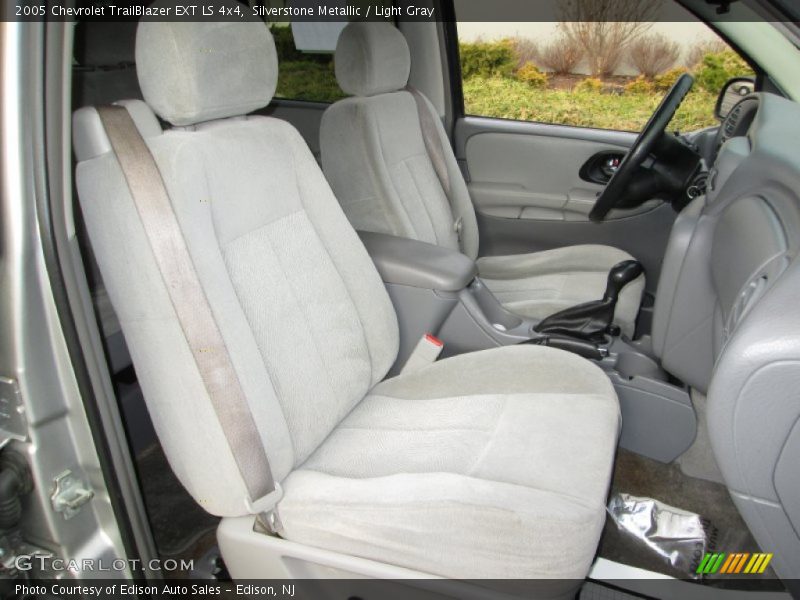 Silverstone Metallic / Light Gray 2005 Chevrolet TrailBlazer EXT LS 4x4