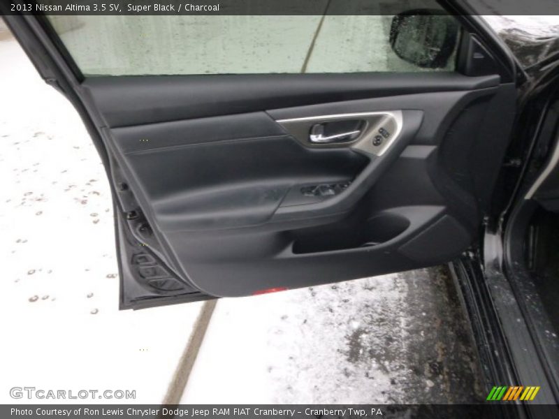 Super Black / Charcoal 2013 Nissan Altima 3.5 SV