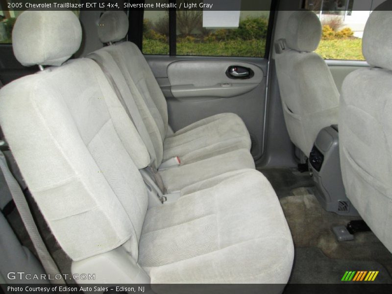 Silverstone Metallic / Light Gray 2005 Chevrolet TrailBlazer EXT LS 4x4