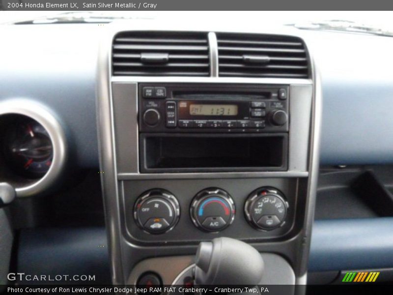 Satin Silver Metallic / Gray 2004 Honda Element LX