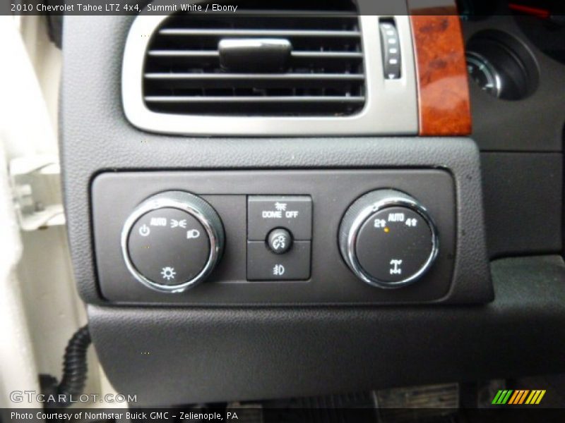 Summit White / Ebony 2010 Chevrolet Tahoe LTZ 4x4