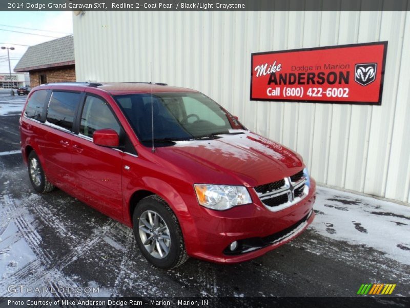 Redline 2-Coat Pearl / Black/Light Graystone 2014 Dodge Grand Caravan SXT