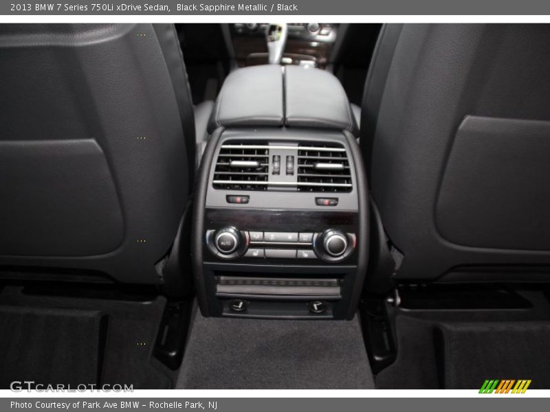 Controls of 2013 7 Series 750Li xDrive Sedan