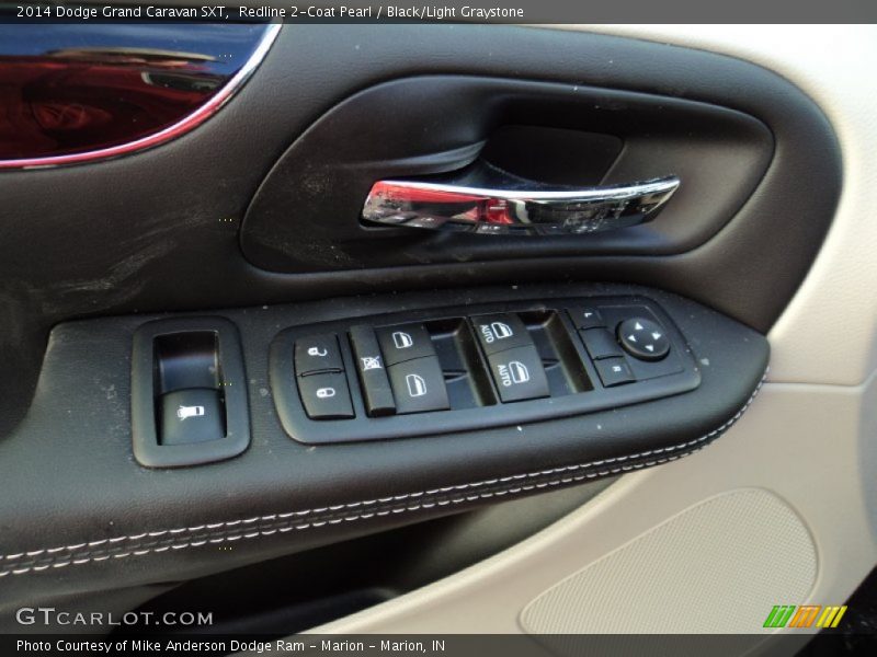 Redline 2-Coat Pearl / Black/Light Graystone 2014 Dodge Grand Caravan SXT
