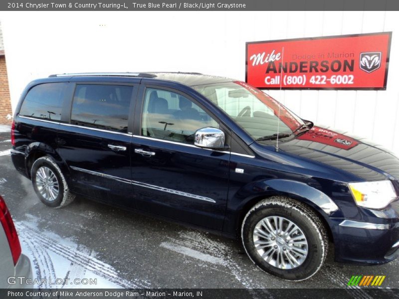 True Blue Pearl / Black/Light Graystone 2014 Chrysler Town & Country Touring-L