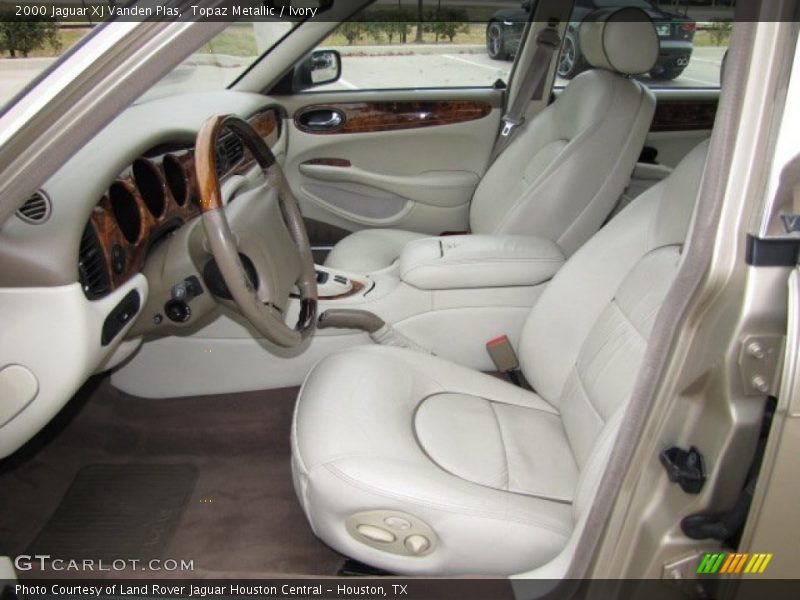 Topaz Metallic / Ivory 2000 Jaguar XJ Vanden Plas