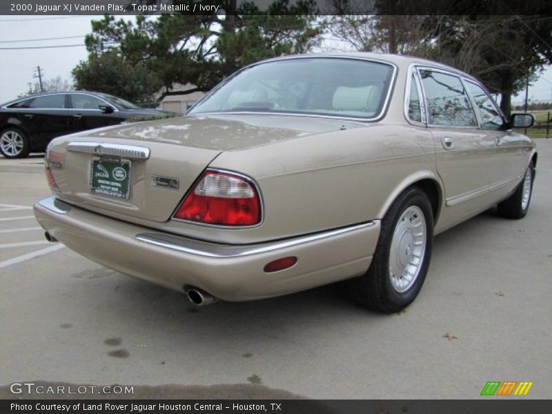 Topaz Metallic / Ivory 2000 Jaguar XJ Vanden Plas