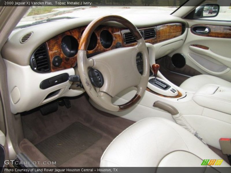 Topaz Metallic / Ivory 2000 Jaguar XJ Vanden Plas