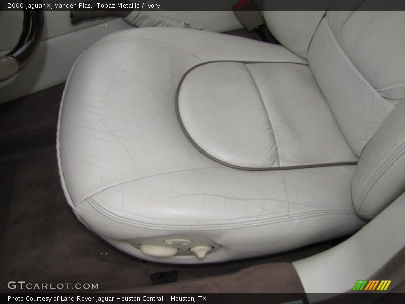 Topaz Metallic / Ivory 2000 Jaguar XJ Vanden Plas