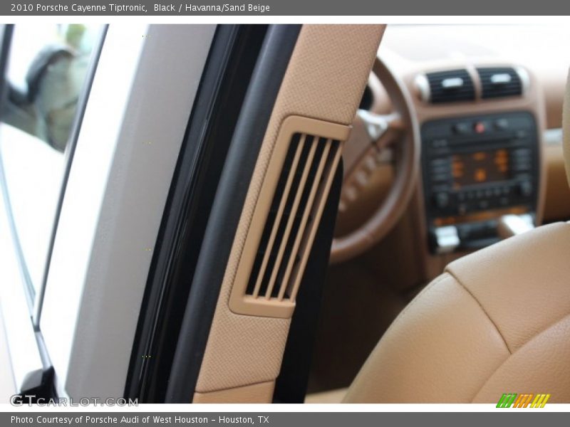 Black / Havanna/Sand Beige 2010 Porsche Cayenne Tiptronic