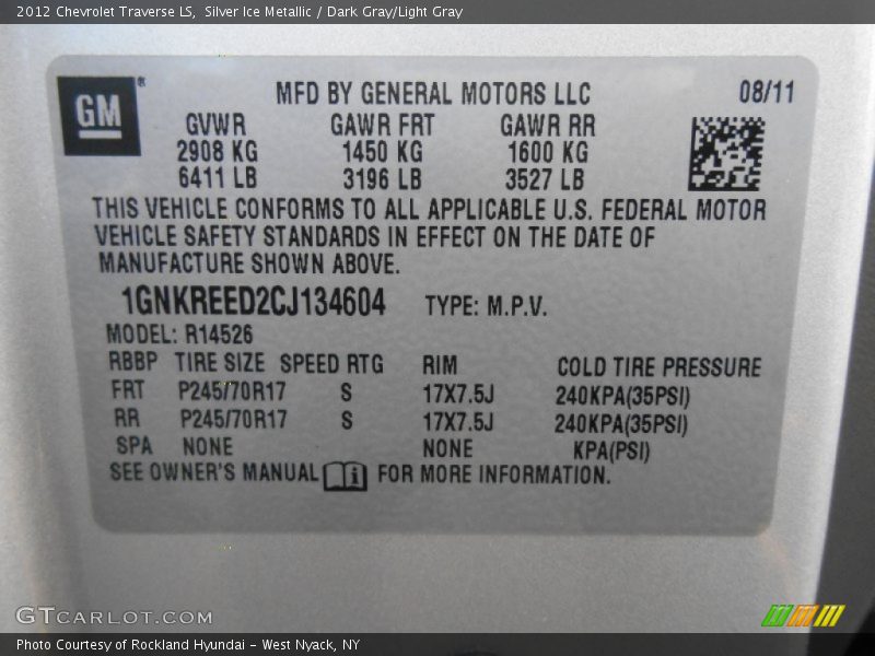 Silver Ice Metallic / Dark Gray/Light Gray 2012 Chevrolet Traverse LS