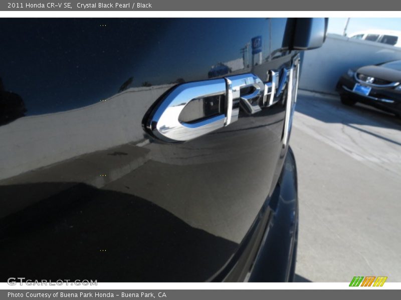 Crystal Black Pearl / Black 2011 Honda CR-V SE