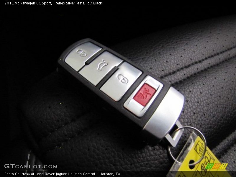 Reflex Silver Metallic / Black 2011 Volkswagen CC Sport