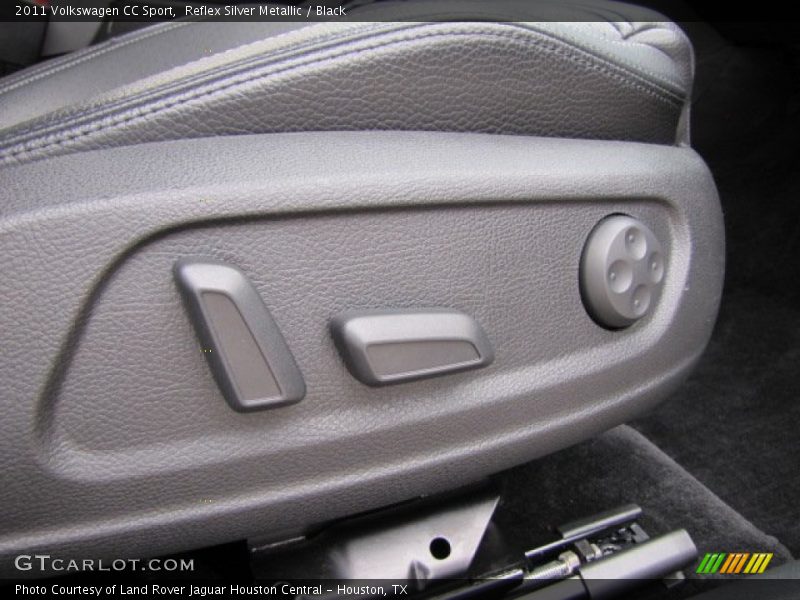 Reflex Silver Metallic / Black 2011 Volkswagen CC Sport
