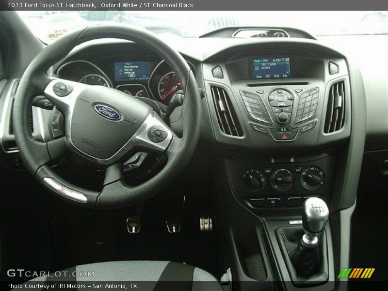 Oxford White / ST Charcoal Black 2013 Ford Focus ST Hatchback