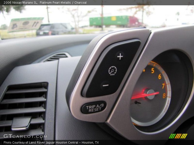 Platinum Pearl Metallic / Charcoal 2006 Nissan Murano SL