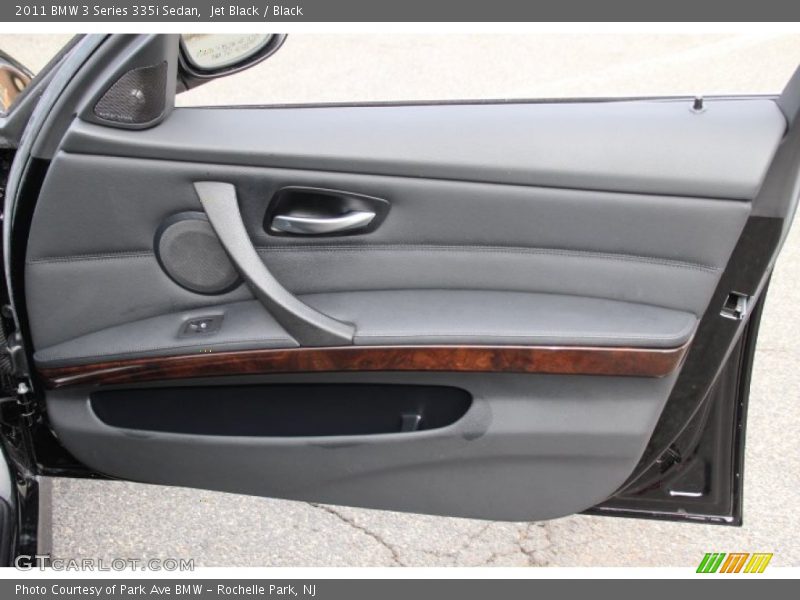 Jet Black / Black 2011 BMW 3 Series 335i Sedan