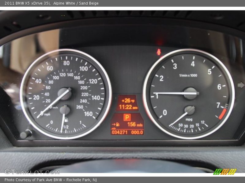 Alpine White / Sand Beige 2011 BMW X5 xDrive 35i